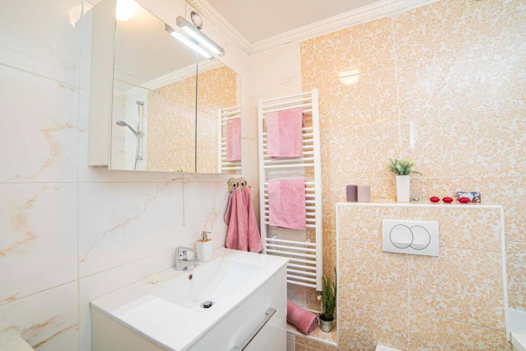 Sunny Day -Arena Zagreb , 2 Bathrooms, 102M², Luaran gambar